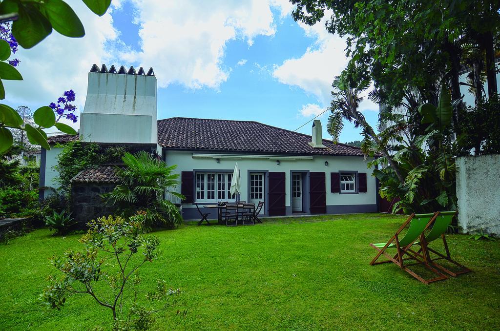 Casa Da Igreja Velha Villa Furnas  Rom bilde